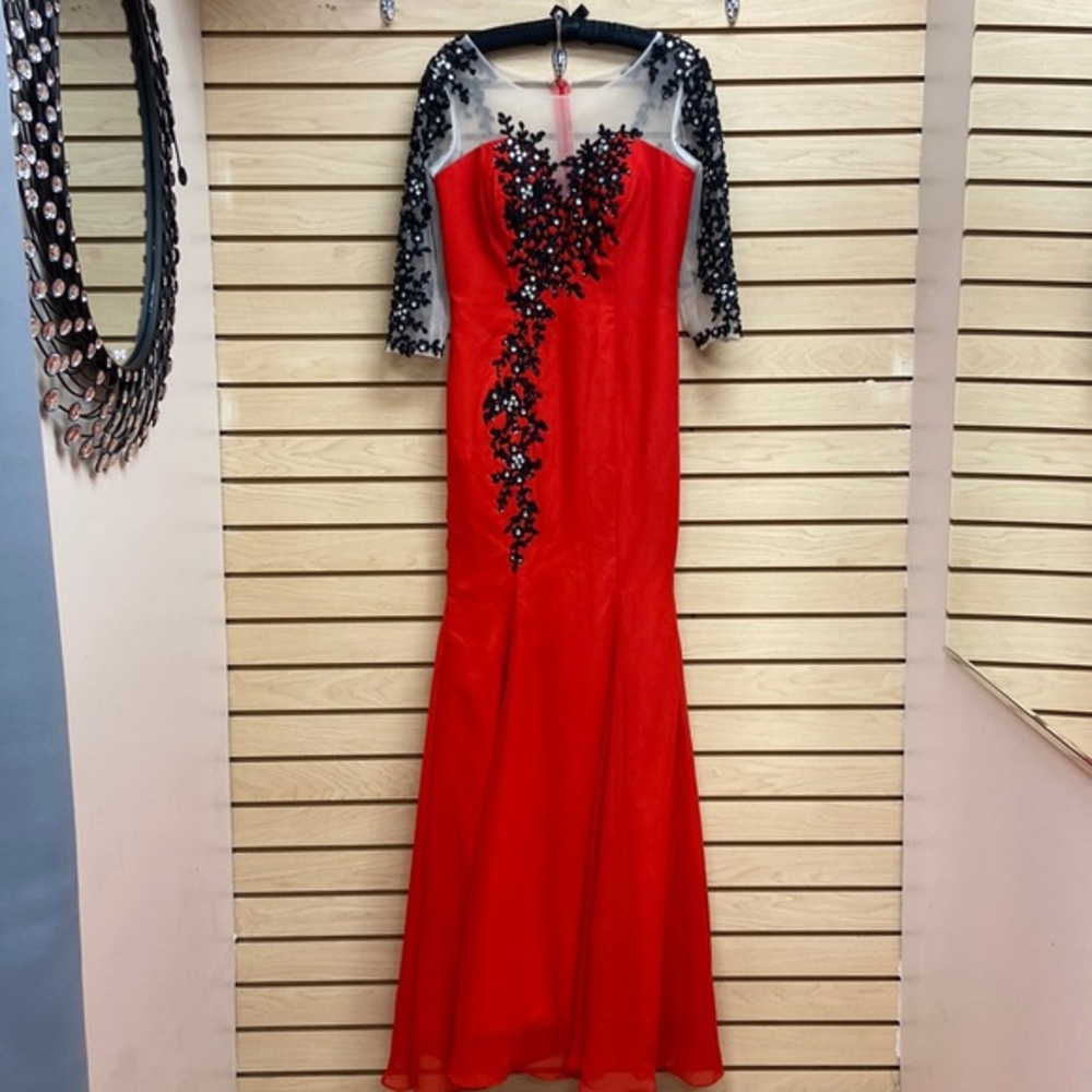 Bridess women special occasion dress USA Size 6